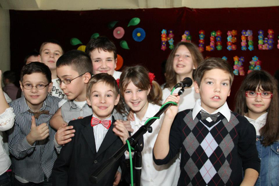 295506_10151462325343490_1262414358_n