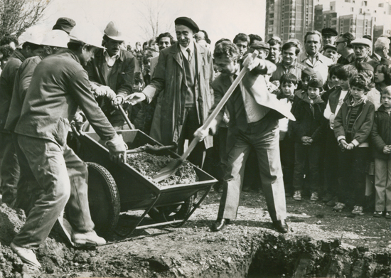 Kamen temeljac_Vesic Miladin