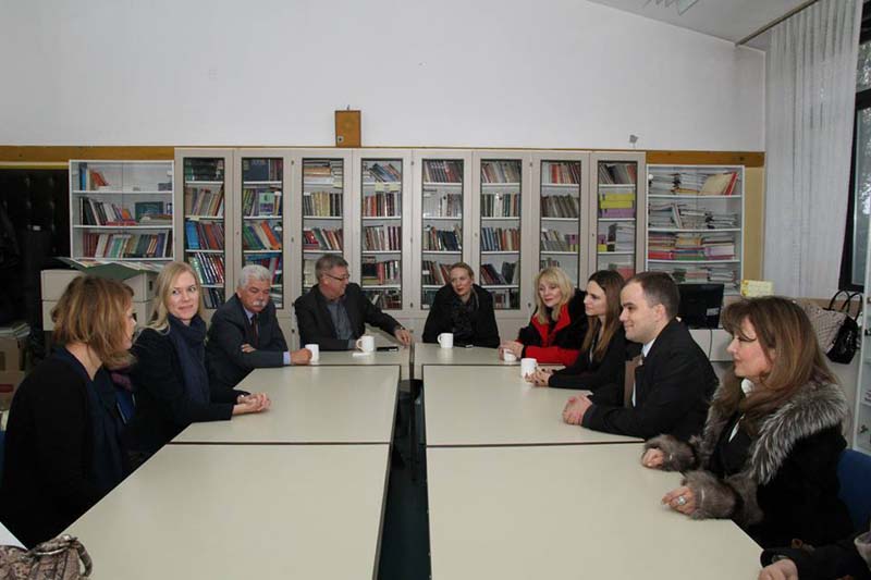 1458412_10201569887583054_797940859_n