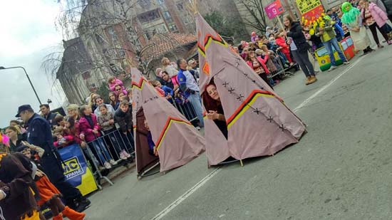 11095330_677773432345676_5478797245516729436_n